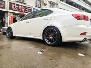 雷克薩斯，換 全新 RAYS CE28 ? PS4 完工！