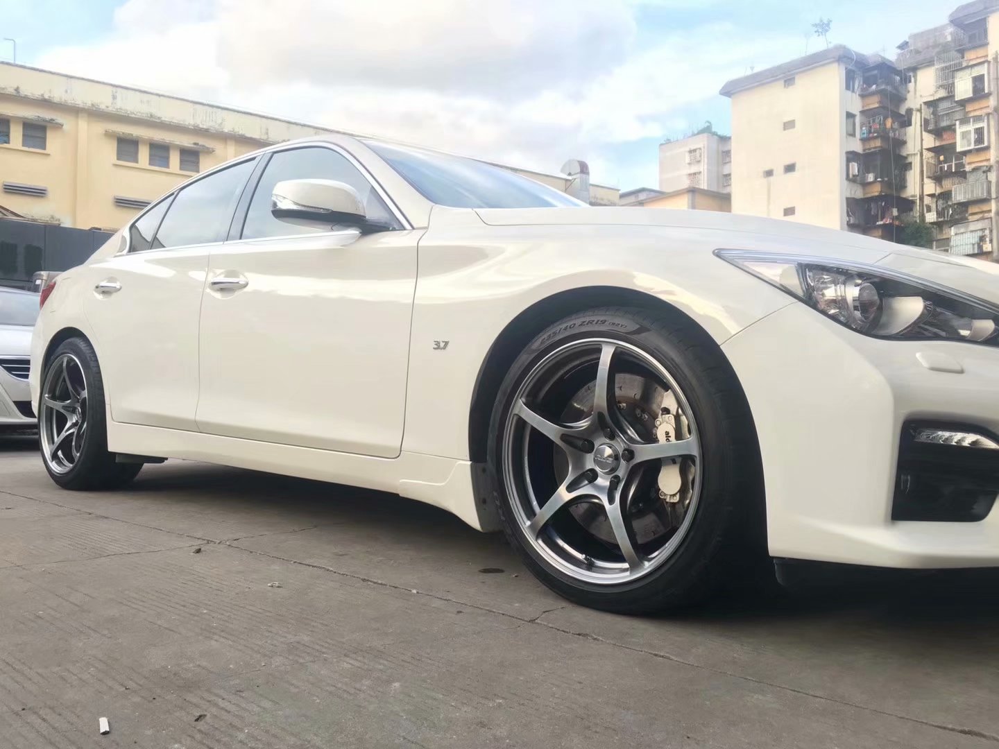 英菲尼迪，換全新 RAYS G50 完工！