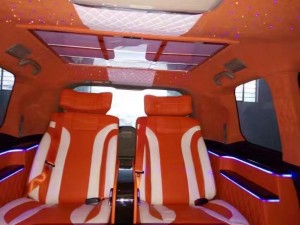 豐田酷路澤塞納內(nèi)飾航空電動按摩座椅電動門改裝