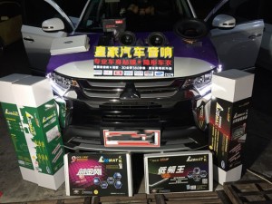 三菱歐藍(lán)德大能隔音升級(jí)——郴州市皇家音響