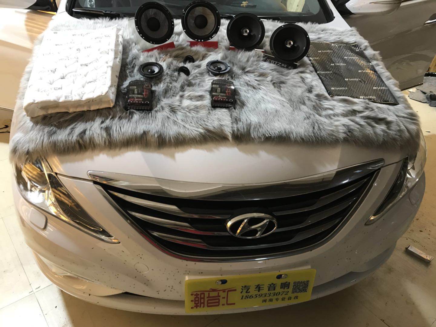 現(xiàn)代索8搭配FOCAL法國(guó)勁浪三分頻汽車音響盡顯動(dòng)感之美漳州市潮音匯汽車音響改裝細(xì)膩入心