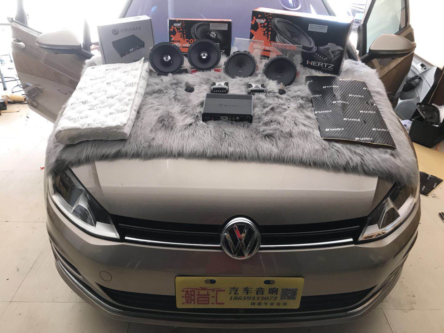 漳州市潮音匯汽車音響升級(jí)中心大眾高爾夫7改裝意大利赫茲套餐四門山水隔音