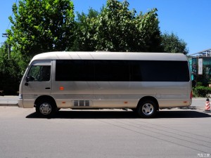 考斯特專用內(nèi)飾改裝