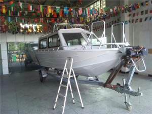 游艇內(nèi)飾改裝