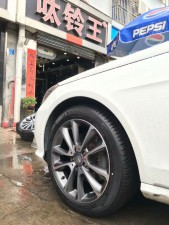 奔馳，換 原裝 18寸 完工！