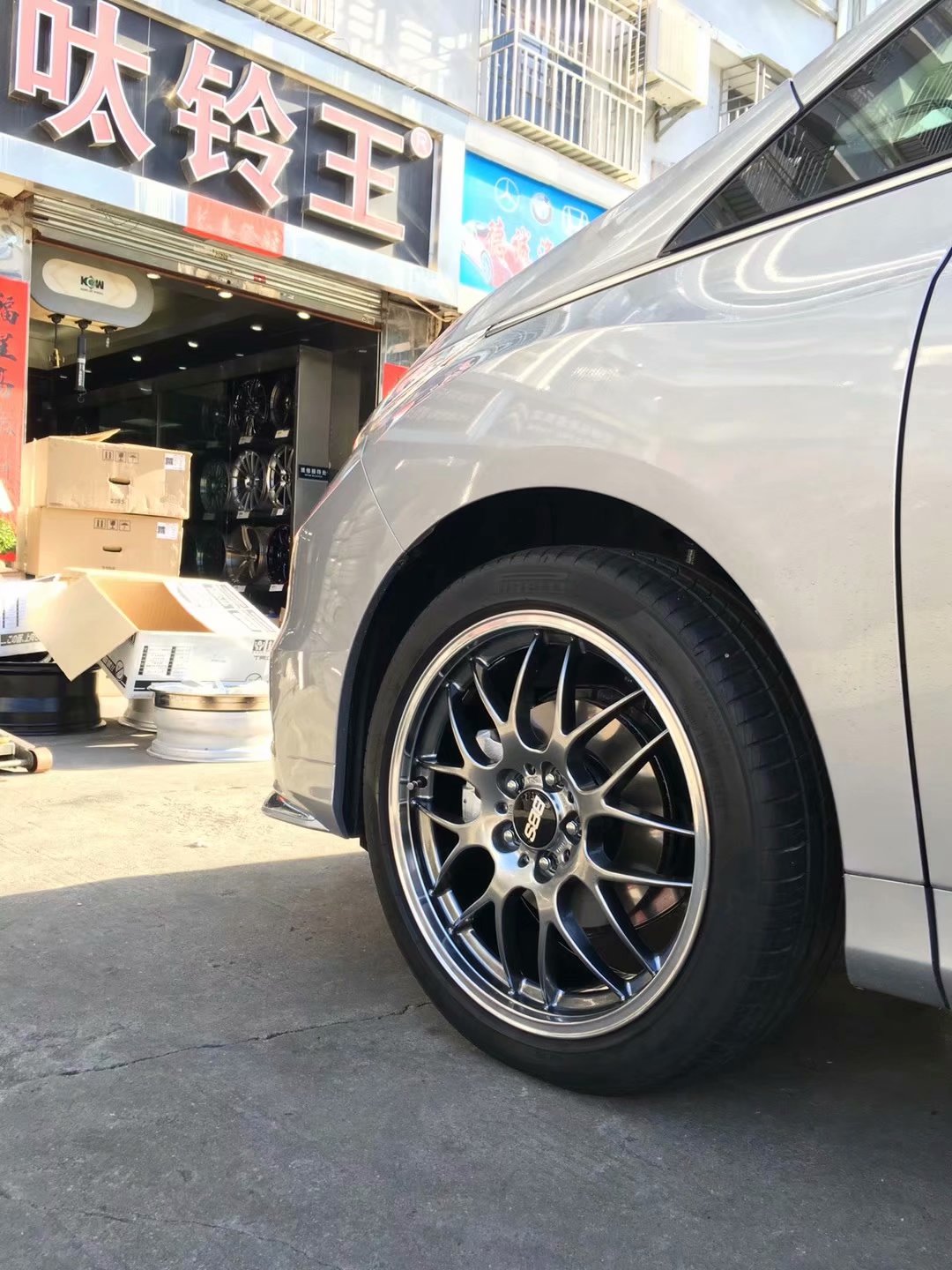 奧德賽，換 BBS RGR ，19寸 完工！