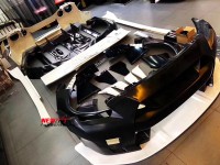 日產(chǎn)GT-R改裝二代LB PERFORMANCE寬體大包圍 新款R35碳纖尾翼機蓋