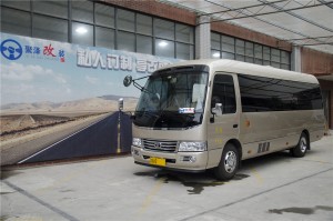 豐田考斯特商務(wù)車改裝
