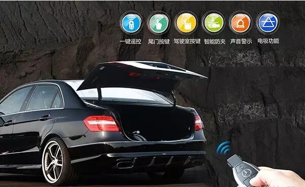奔馳E級(jí)加裝電動(dòng)尾門(mén)，開(kāi)門(mén)只需輕輕一按就搞定