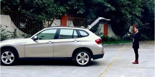 寶馬X1加裝電動(dòng)尾門，不僅方便用車,還提升車檔次!