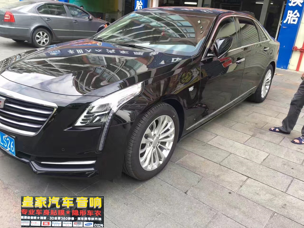 凱迪拉克CT6落地原車(chē)屏升級(jí)——郴州市皇家音響