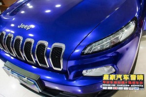 吉普自由光車身改色貼膜亮面金屬藍——郴州市皇家音響