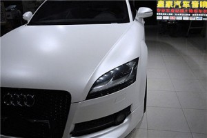 奧迪TT電光金屬白——郴州市皇家音響