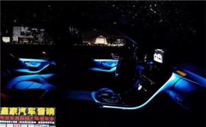 氛圍燈：讓你的奔馳在黑夜里流光溢彩——郴州市皇家音響