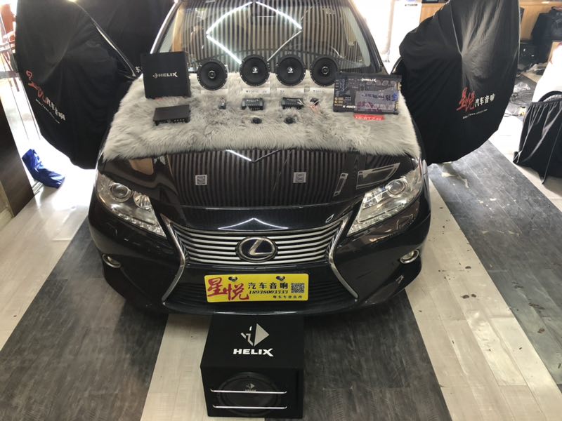 汕頭星悅汽車(chē)音響雷克薩斯ES300升級(jí)四門(mén)山水隔音全車(chē)改裝德國(guó)HELIX喜力仕套餐音響品味純正德國(guó)之聲