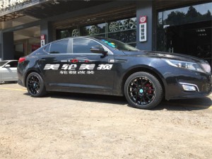 起亞K5輪轂輪胎改裝升級(jí)