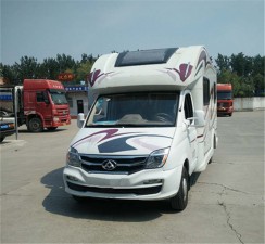 大通-C型旅居房車(chē)