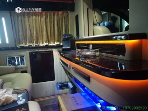 西安奔馳威霆內(nèi)飾改裝升級(jí)
