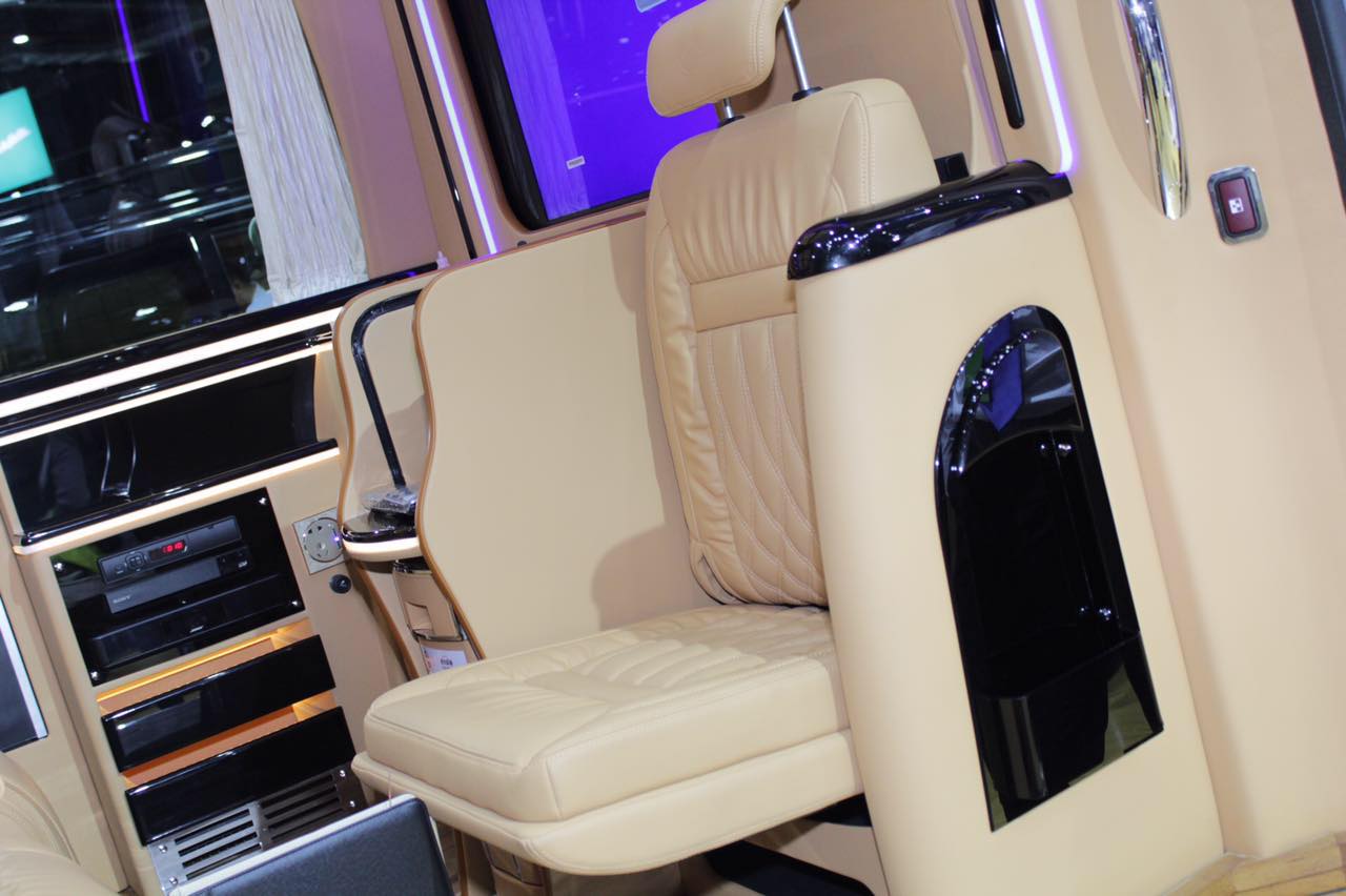 路虎汽車內飾改裝-]西安合正