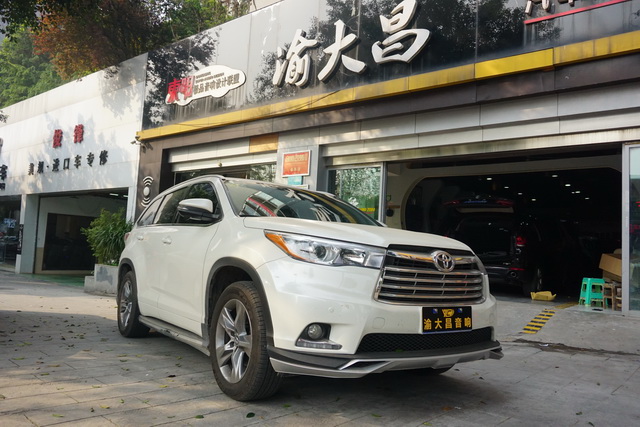 豐田新漢蘭達(dá)汽車音響改裝德國零點和意大利史泰格三分頻喇叭_重慶渝大昌