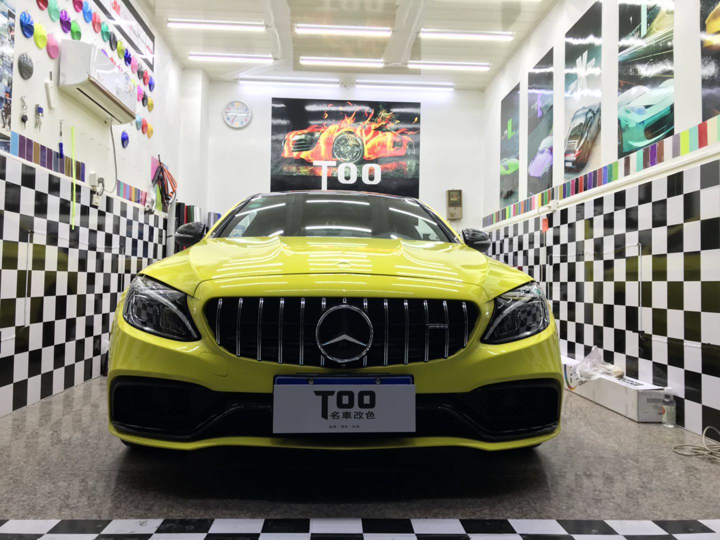 炫彩CC車(chē)身改色改名為杭州Too汽車(chē)改色貼膜改裝店