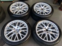 保時(shí)捷 帕拉米拉 原廠 21寸 拆車現(xiàn)貨一套