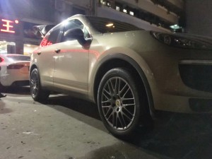 卡宴，換 原裝 20寸 RS 完工！