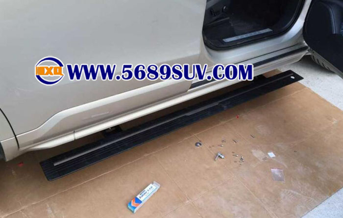沃爾沃XC90電動踏板，XC90電動踏板提高上下車的舒適度