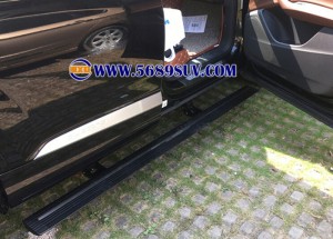 奧迪q7電動踏板,奧迪安裝電動踏板方便老人小孩上下車