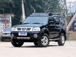 【南寧雙行道車燈】-日產(chǎn)帕拉丁車燈改裝 車燈不夠亮