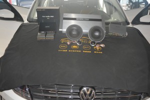 折騰并快樂著 唐山大眾捷達(dá)汽車音響改裝德國GZRO簽名版功放