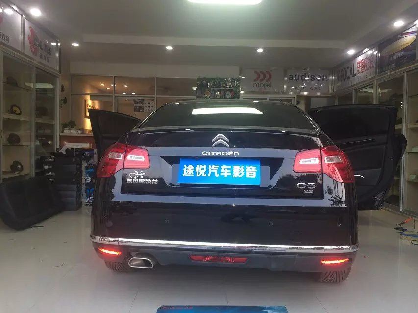 廣西南寧雪鐵龍C5音響改裝德國RS音符喇叭+史泰格功放