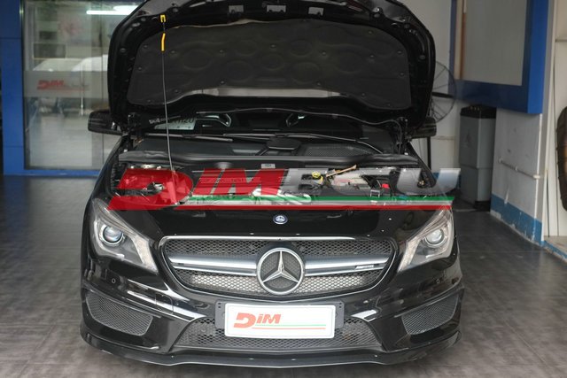 奔馳AMG CLA45 小鋼炮繼續(xù)爆發(fā)動(dòng)力