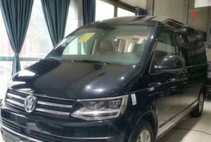 大眾T8商務(wù)車內(nèi)飾改裝