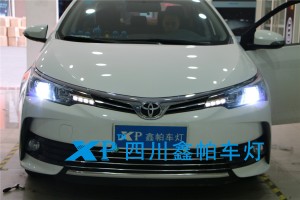 豐田卡羅拉成都專業(yè)改燈鑫帕車燈LED雙光透鏡氙氣燈激光燈海拉Q5