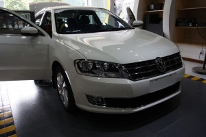 重慶汽車音響改裝哪家好？重慶渝大昌大眾朗逸汽車音響改裝美國來福全車隔音降噪安博士隔音吸音