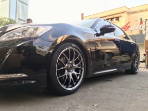 皇冠，換 RAYS G27 幻彩 19寸 ? 倍耐力PO 完工！