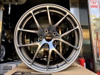BBS RI-A，“super GT”賽事鈴原型設(shè)計