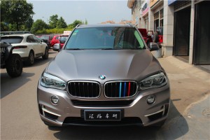 長沙寶馬X5車身改色貼膜 美國禿鷹Teckwrap電光棕灰車身改色膜