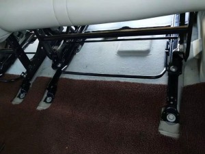 新款別克GL8 28T第三排座椅改滑軌道后移，絕對是你需要的實用！