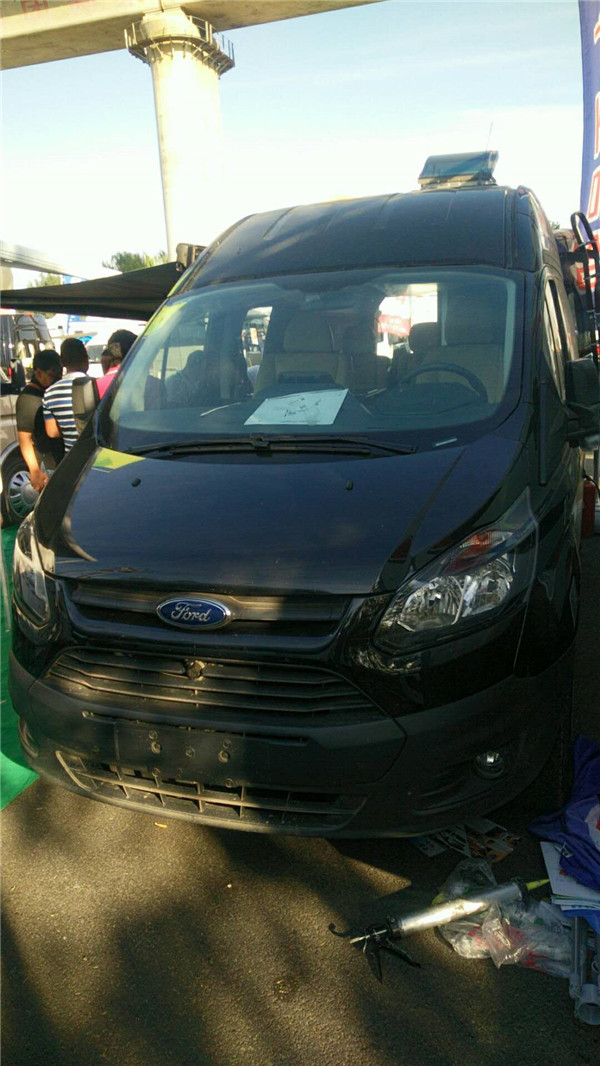 新全順房車改裝實例