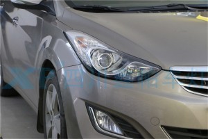 現(xiàn)代朗動大燈升級氙氣燈雙光透鏡兩近光四遠(yuǎn)光效果測評