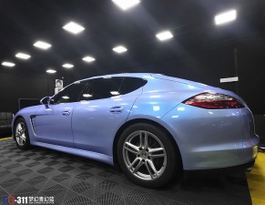 帕拉梅拉貼膜改色青幻藍 英國RG車身改色招商加盟