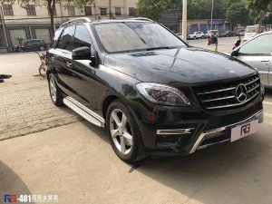 奔馳ML350貼膜改色金屬黑 英國RG車身改色襄陽加盟店出品