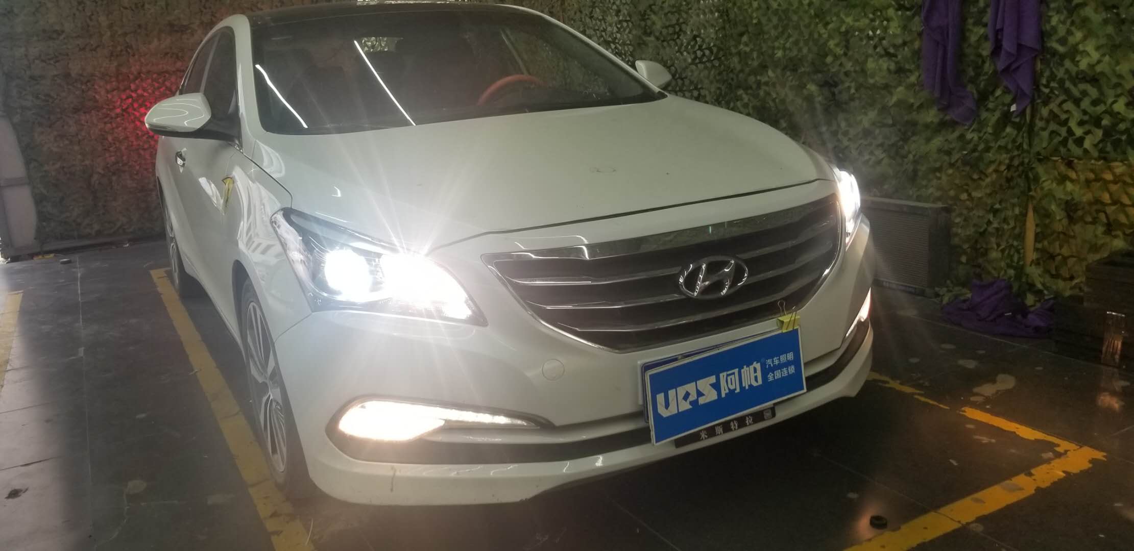新鄉(xiāng)探路者改燈名圖汽車燈光升級
