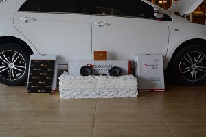 2018東莞專業(yè)汽車音響改裝  東莞長安比亞迪速銳升級改裝隔音降噪作業(yè)