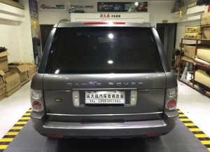 徹底解決車內(nèi)異味發(fā)臭問題 路虎攬勝拆儀表臺(tái)防火墻全車隔音改裝安博士 重慶渝大昌音響