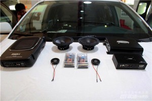 武漢汽車音響改裝——豐田塞納汽車音響改裝案例