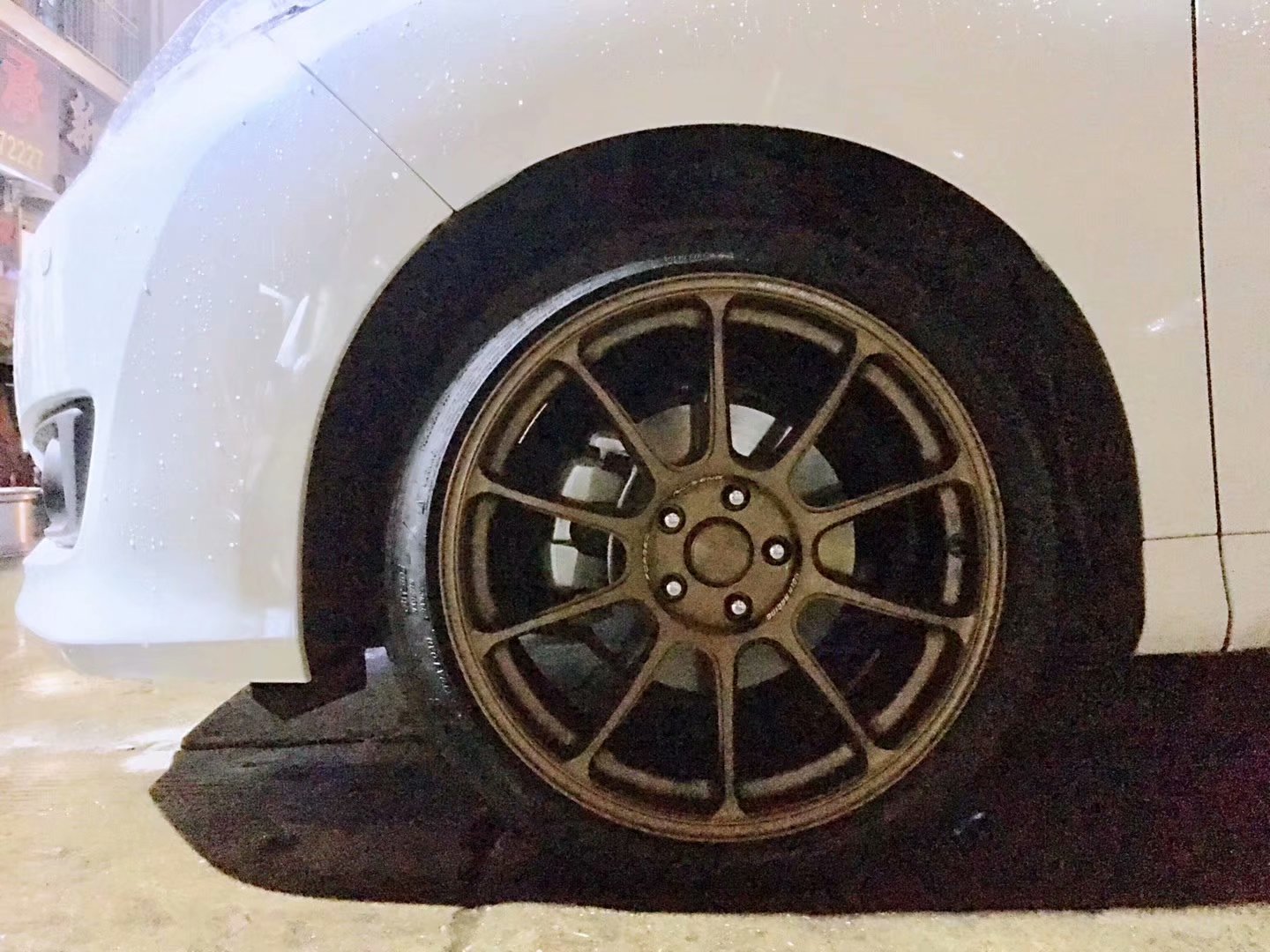 奧德賽， 換 RAYS ZE40 完工！