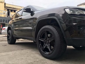 Jeep ，換 20寸 私人定制鍛造 完工！
